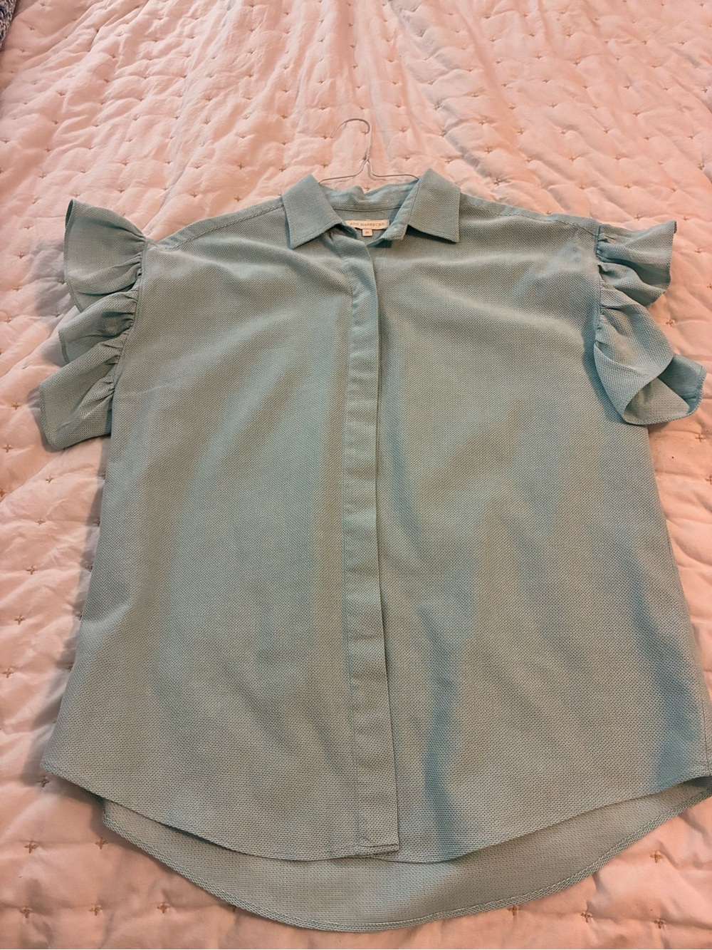 ANN MASHBURN Aqua Ruffle-Sleeve Button Front Blouse
